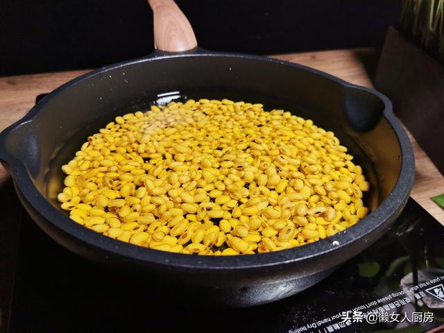 干黄豆有哪些简便的吃法，黄豆最好吃的做法
