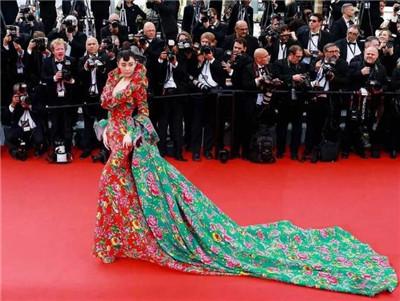 红绿蓝三种颜色配色表，设计师必备配色色卡