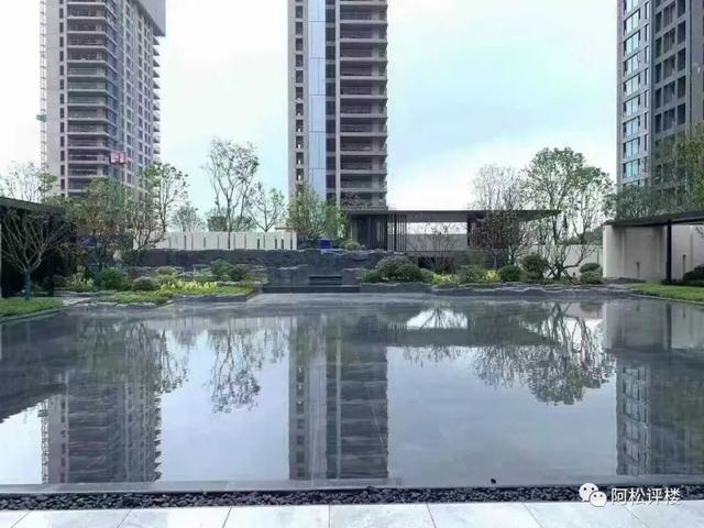 公建化外立面施工需要搭架子吗，公建化外立面是个什么东西