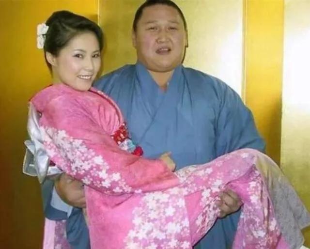 相扑运动员寿命，日本相扑冷知识（日本相扑选手因新冠去世）