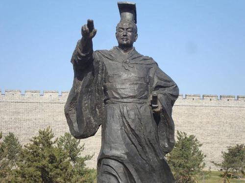 杨坚在历史是什么人物，杨坚原名普六茹坚