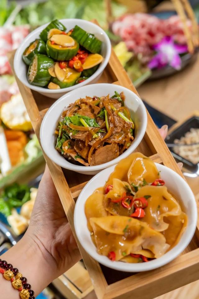 椰子鸡用什么鸡，四个椰子一只文昌鸡（文昌椰子鸡用什么椰子）