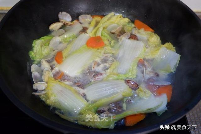 花蛤怎么炒又嫩又香，10分钟上桌鲜美滑嫩