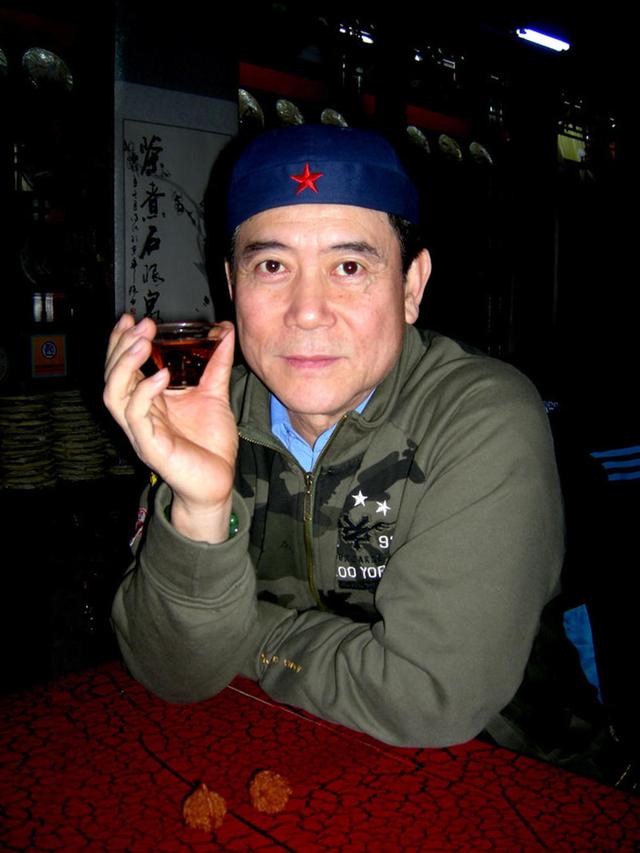 老电影演员张国民，宋晓英、赵越、田岷、张国民罕见相聚