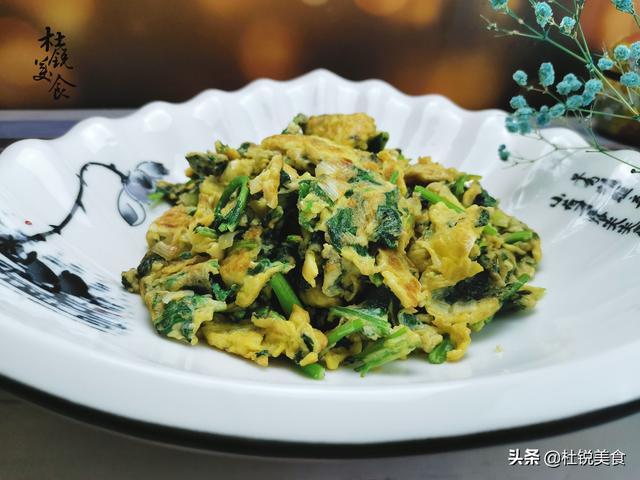 炒香菜怎么做好吃，香菜怎么炒着吃（香菜：因“味道”遭人嫌弃）