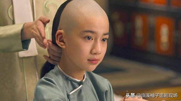 如懿传里的纯妃是咋死的，解读如懿传大阿哥生母哲妃之死