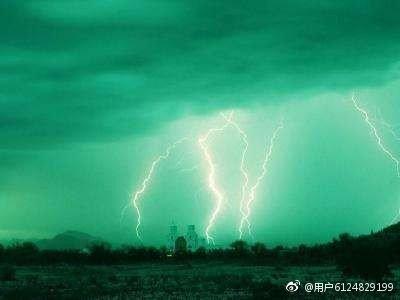 写出你知道具有多种意义的同音字，一个同音字有N种不同的含义