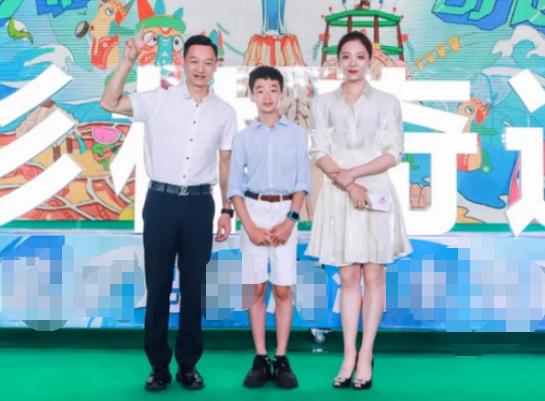 鲁豫有约杨阳洋，杨阳洋长大以后（杨威夫妇曝杨阳洋险夭折）