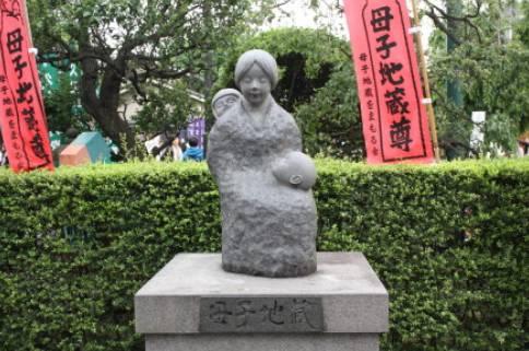  地藏王菩萨肉身放在哪里，月身宝殿地藏菩萨真身