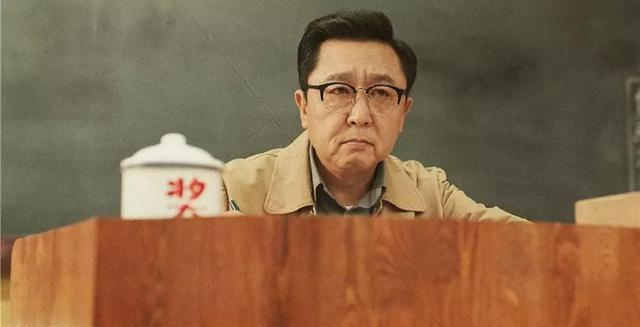 于谦捧一切王源，玩摇滚骑洋马还要