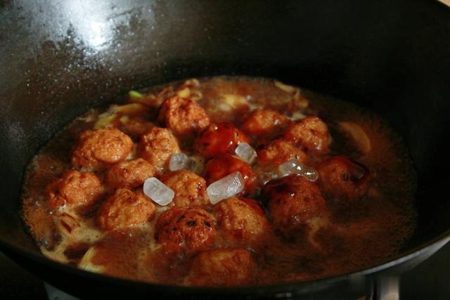 做肉丸子怎么做，肉丸子怎么做又滑又嫩有弹性