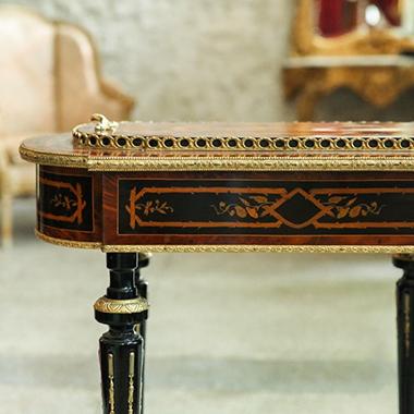 家具木材档次排名，12种实木家具木材（实木家具十大名贵木材）