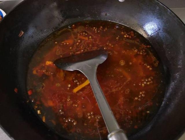 家常香辣水煮牛肉简单做法，麻辣的水煮牛肉该怎么做