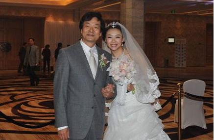 濮存昕家庭简历，有情有义的濮存昕