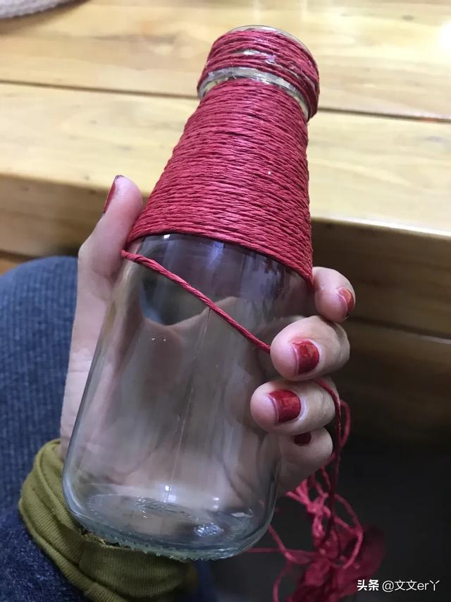 瓶子做花瓶创意手工，用废旧瓶子手工diy漂亮花瓶