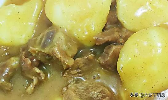 咖喱土豆炖牛肉，咖喱土豆炖牛肉家常做法