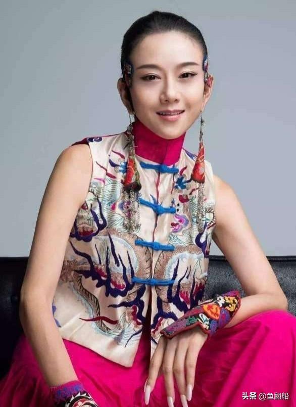 三十四位青年演员都有谁，16位国家一级演员