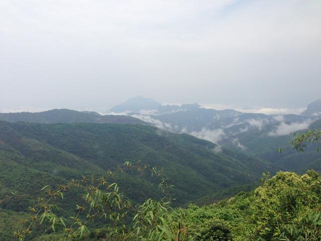 老挝真实生活现象，体验过当地人的真实生活