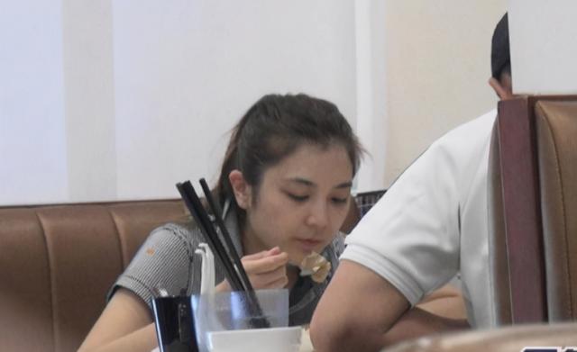 tvb55周年晚宴陈展鹏，TVB视帝陈展鹏低调现身茶餐厅