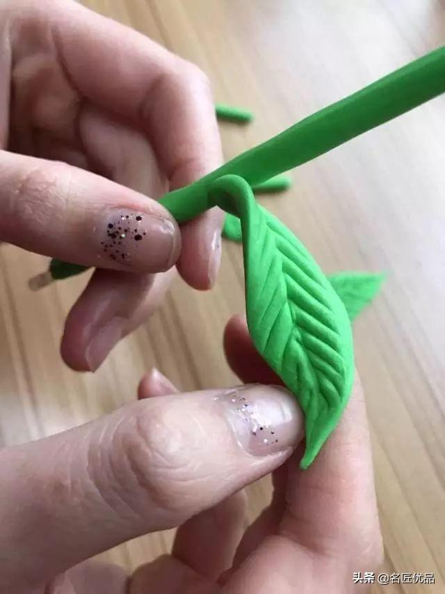 怎么用粘土做花的简单方法，粘土手工厉害了