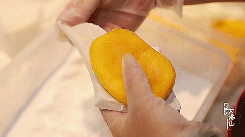 探店1口半个水果，糯米藕探店（贵阳探店\u0026满口水果精华的Ye小野果汁）