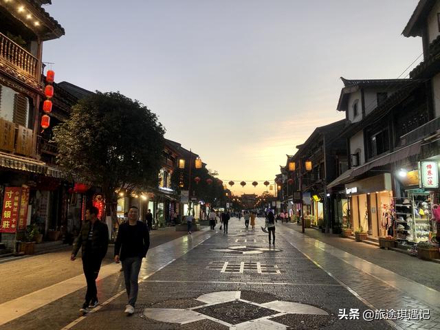 云南养老买房子哪里最好，云南省最适合养老居住的地方（云南有一座低调的旅居养老城市）