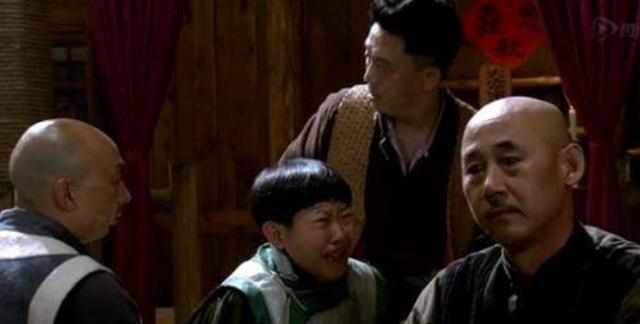 不老童星侯祥：18歲出道演11年兒童，35歲與妻子一起像母子 娛樂八卦吃瓜 第6张