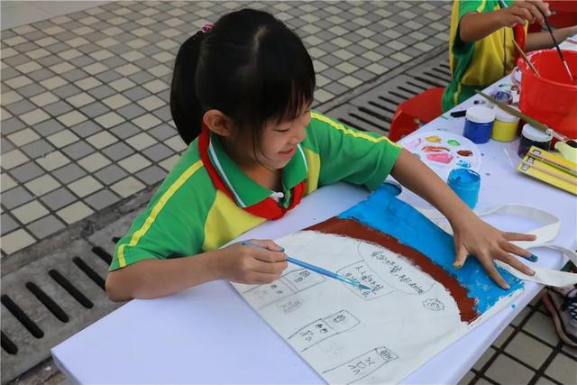 垃圾分类海报手绘，宣传海报手绘小学生垃圾分类（爱护环境题材的手抄报）