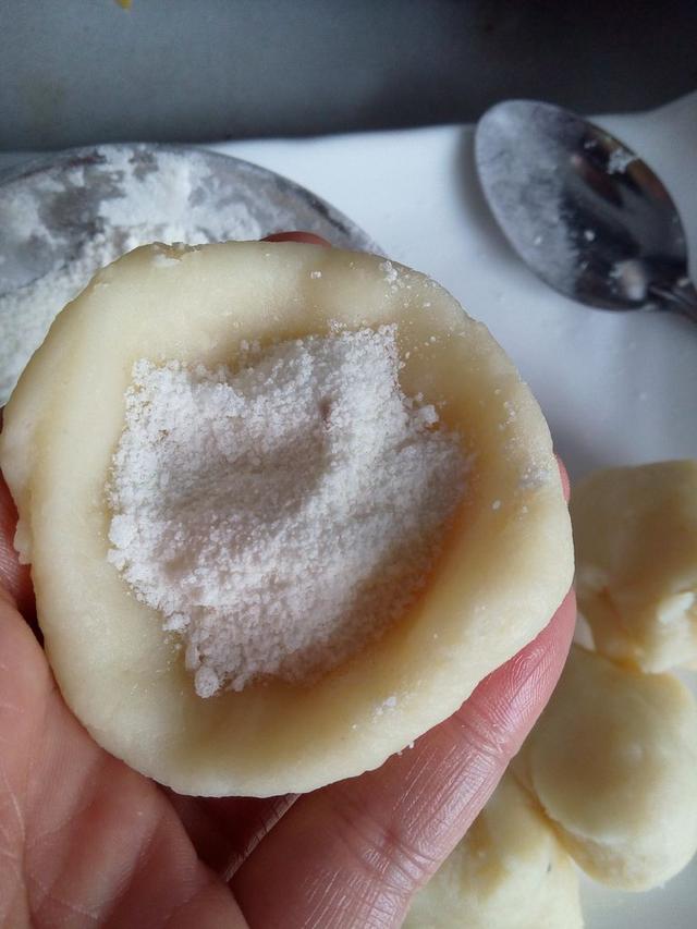 老式油炸糕的做法，老字号网红小吃油炸糕（正宗老式油炸糕的做法）