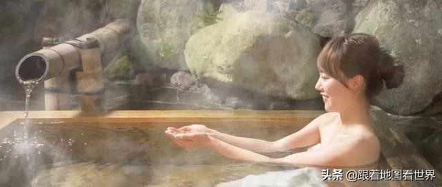 全裸泡温泉没问题！半裸运动绝对不行？日本的潜规则让外国人蒙圈