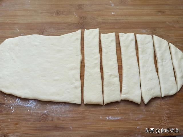 家中最简单炸油条方法，怎样炸油条又脆又酥又好吃简单