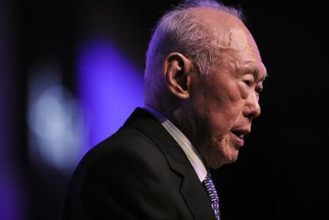 新加坡独立时间，新加坡独立之前归属哪里（1965年新加坡独立后正处危急存亡之际）