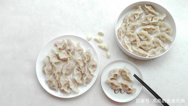 白萝卜要焯水吗，白萝卜馅饺子的萝卜要不要焯水（先焯水还是直接炒）