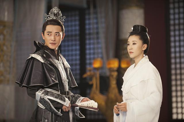 罗晋演的电视剧有哪些，罗晋最近演什么剧（罗晋、马思纯《侦察英雄》开机）