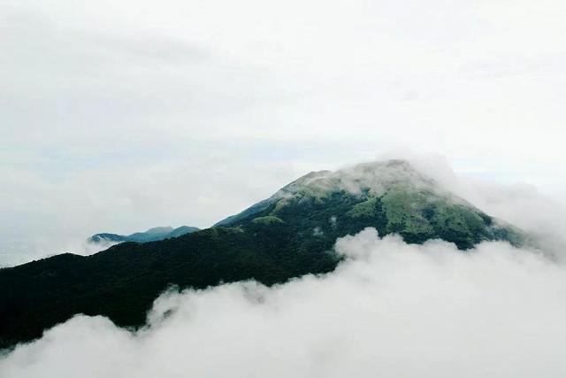 广东十座海拔最高的山，为什么都说广东人游广东先游广东第一峰