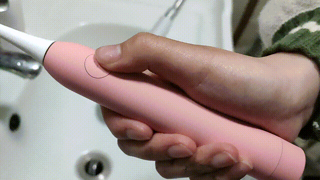 电动牙刷怎么充电，各种电动牙刷的充电方式