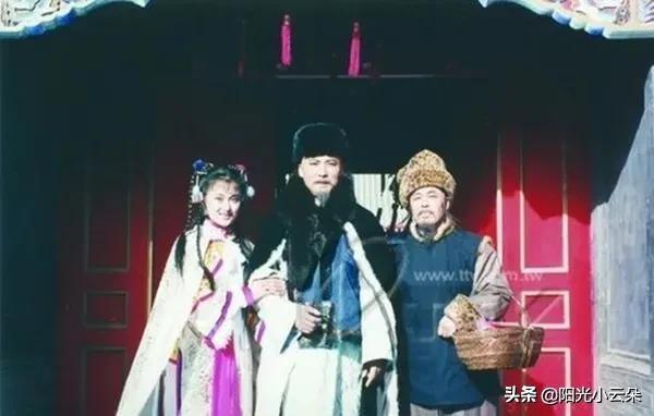 雪山飞狐所有人物结局，《雪山飞狐》的结局让读者猜胡斐会不会杀死苗人凤