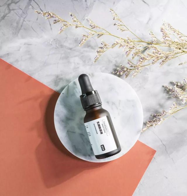 什么样的精华好用平价，这些精华都是很平价的