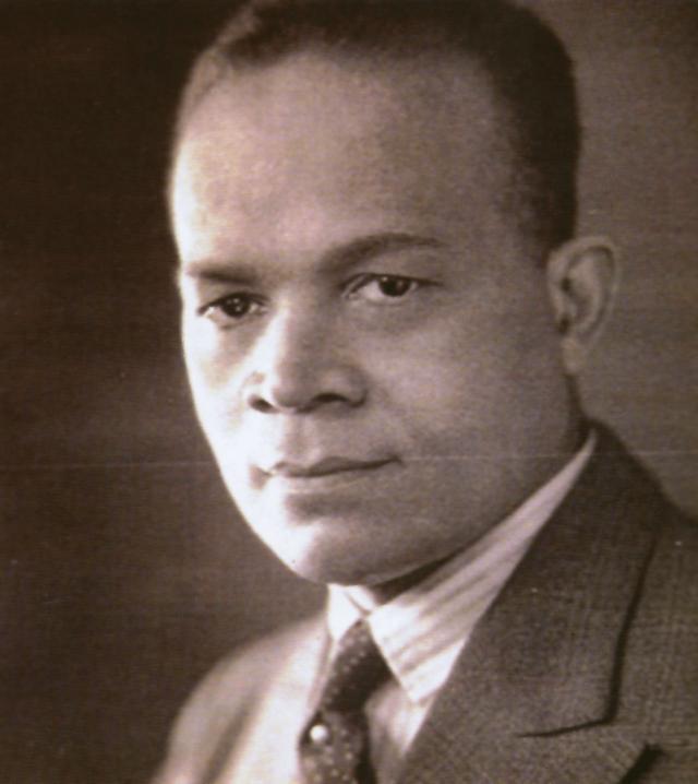 最喜欢的音乐家贝多芬，德国著名音乐家贝多芬