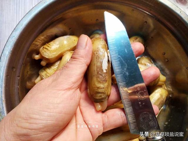 蛏子怎么做才好吃，蛏子要怎么吃（蛏子要这样做才好吃）