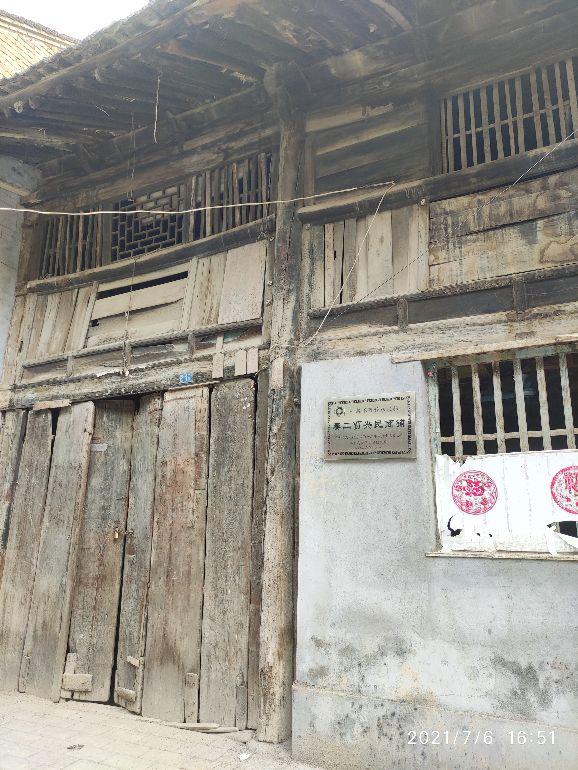 哪家凉皮好吃有名气，哪家凉皮最好吃