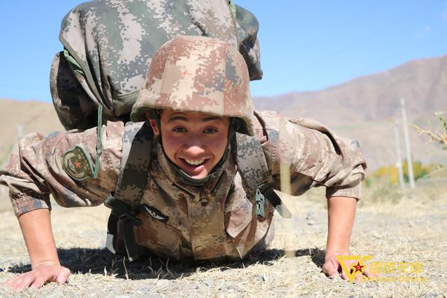 兵哥早安表情包，一组超萌兵哥哥表情包来袭