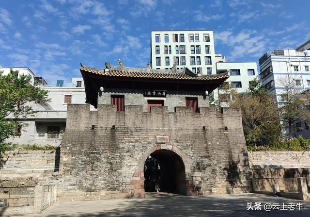 中山古镇湿地公园一日游，南头古城中山公园