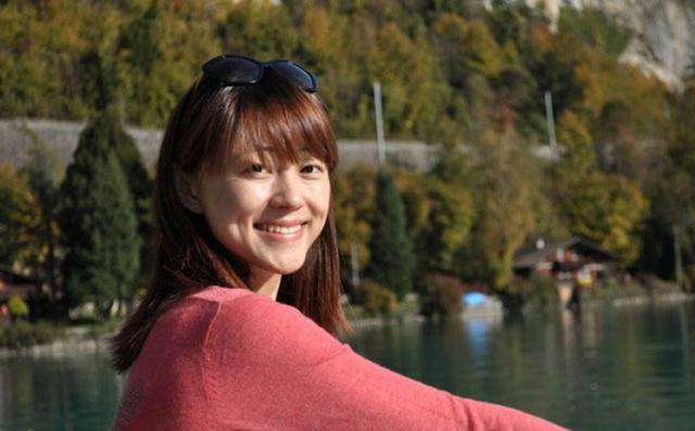 凤凰卫视杨娟与杨舒，凤凰卫视美女主播杨舒