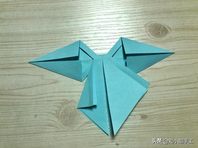 礼物包装蝴蝶结教程,怎么弄礼物蝴蝶结