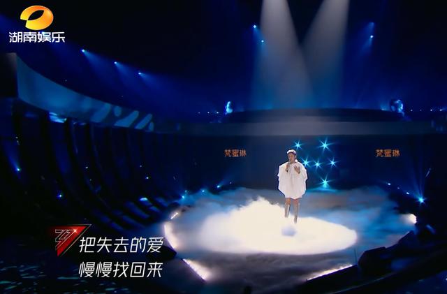 宁静年轻时有多大，古装公子扮相难掩帅气