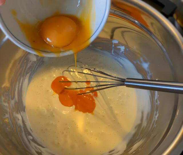 日式轻乳酪正宗做法，吃货的本命蛋糕——日式轻乳酪蛋糕