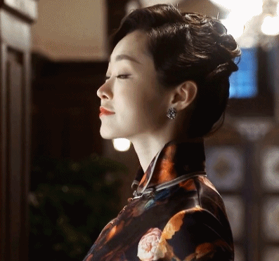 宋轶胡歌谁最强，30岁的宋轶凭什么成为万千少男的女神