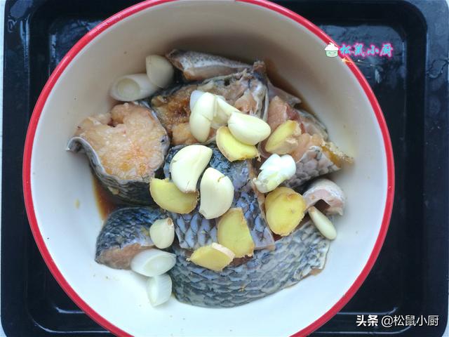 清汤鱼肉的做法大全家常，清汤圆子～打蛋器版的花式做法