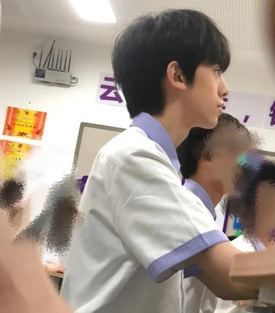 左航团队个人资料，左航在巴蜀迎来新队友